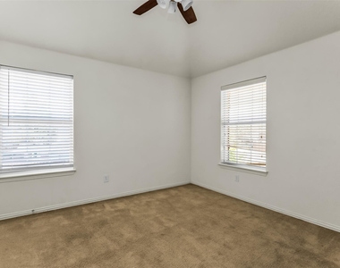 11701 Lampwick Lane - Photo Thumbnail 30