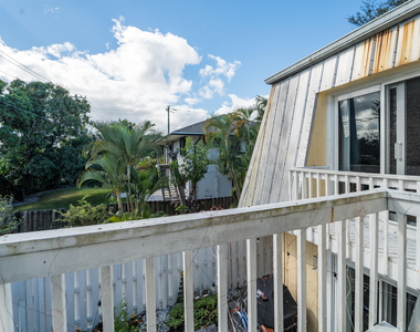 141 E Riverside Drive - Photo Thumbnail 28