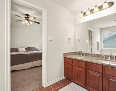 234 Pecos Trail - Photo Thumbnail 28