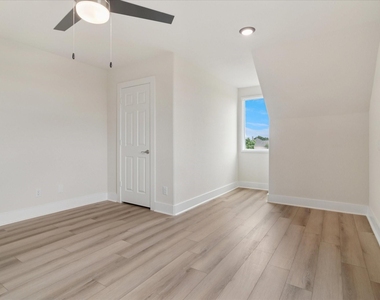 669 Massey Road - Photo Thumbnail 28
