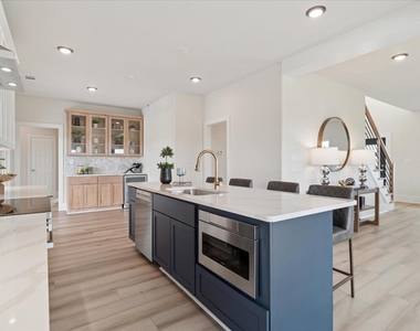 669 Massey Road - Photo Thumbnail 8