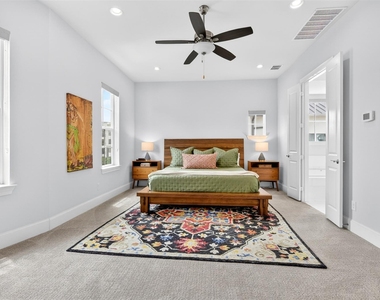 610 Dalton Lane - Photo Thumbnail 11