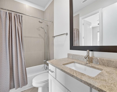 610 Dalton Lane - Photo Thumbnail 20