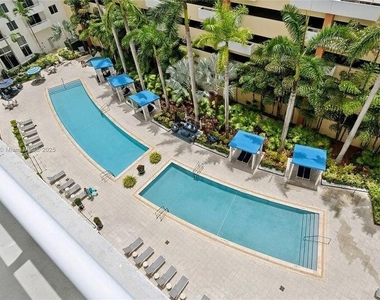 2775 Ne 187th Street - Photo Thumbnail 9