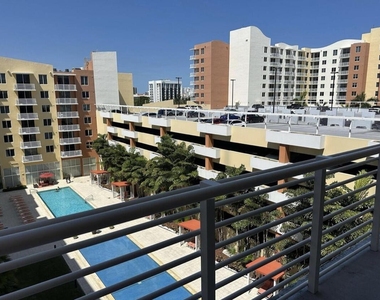 2775 Ne 187th Street - Photo Thumbnail 7