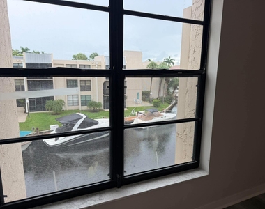 6 Royal Palm Way - Photo Thumbnail 3