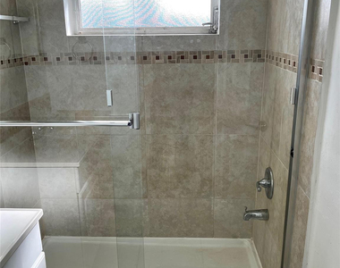 1411 Nw 79th Way - Photo Thumbnail 10