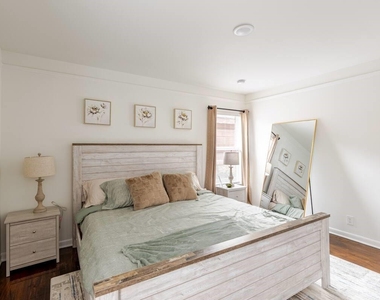 916 Acorn Street - Photo Thumbnail 23