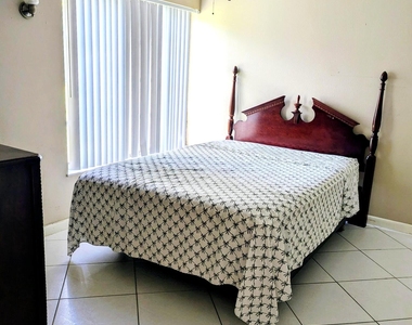 3774 Inverrary Boulevard - Photo Thumbnail 25