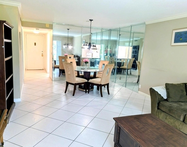 3774 Inverrary Boulevard - Photo Thumbnail 24