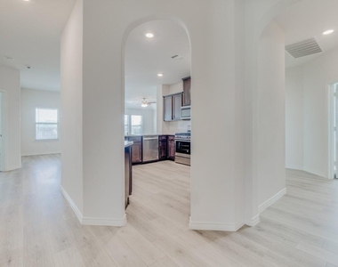 4108 Forest Bend Road - Photo Thumbnail 6