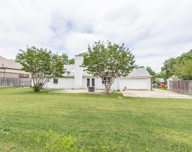 3647 Whitehall Drive - Photo Thumbnail 21