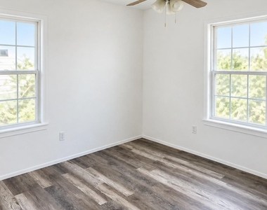 8324 Ellery Drive - Photo Thumbnail 2