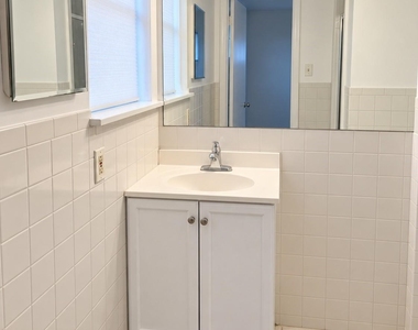 8324 Ellery Drive - Photo Thumbnail 5