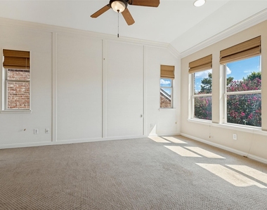 2225 Cameron Crossing - Photo Thumbnail 5