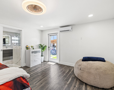 3230 Roosevelt Street - Photo Thumbnail 18