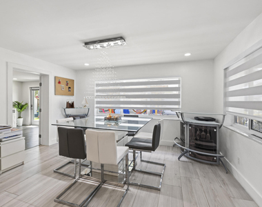 3230 Roosevelt Street - Photo Thumbnail 13