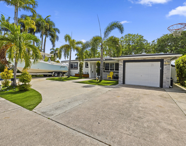 3230 Roosevelt Street - Photo Thumbnail 1