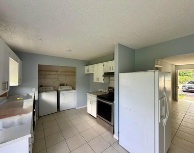 332 Fleming Avenue - Photo Thumbnail 7