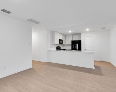 1624 Baugh Street - Photo Thumbnail 35