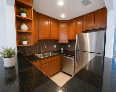 3017 Nw 118th Drive - Photo Thumbnail 4