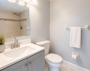 3017 Nw 118th Drive - Photo Thumbnail 7