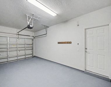 1334 S Community Drive - Photo Thumbnail 19