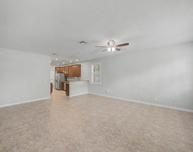 1334 S Community Drive - Photo Thumbnail 9
