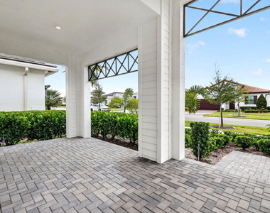 9202 Sw Esule Way - Photo Thumbnail 5