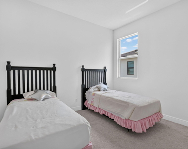 9202 Sw Esule Way - Photo Thumbnail 28