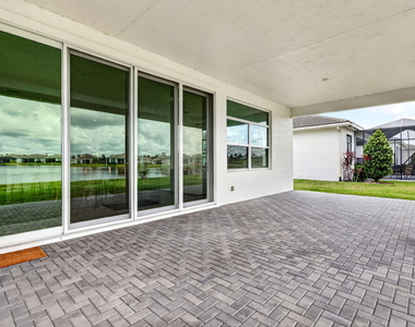 9202 Sw Esule Way - Photo Thumbnail 30