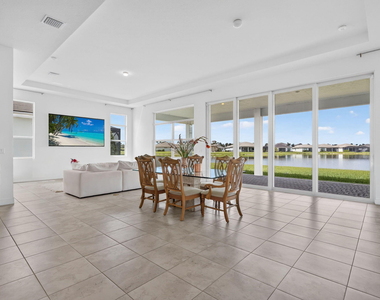 9202 Sw Esule Way - Photo Thumbnail 21
