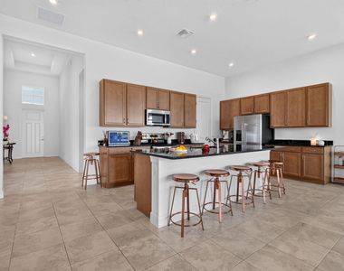 9202 Sw Esule Way - Photo Thumbnail 15