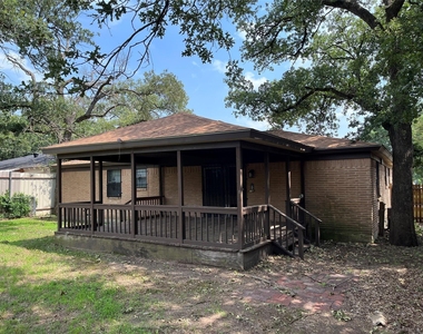 10327 Springhaven Drive - Photo Thumbnail 12