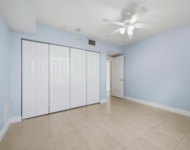 610 Clematis Street - Photo Thumbnail 20
