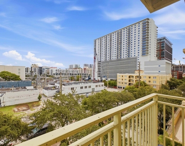 610 Clematis Street - Photo Thumbnail 27