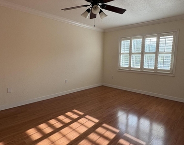 150 Ne 15th Avenue - Photo Thumbnail 9