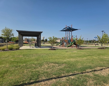 5708 Lakeview Drive - Photo Thumbnail 25