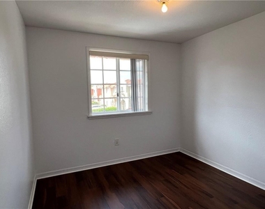 9425 Sw 77th Court - Photo Thumbnail 15