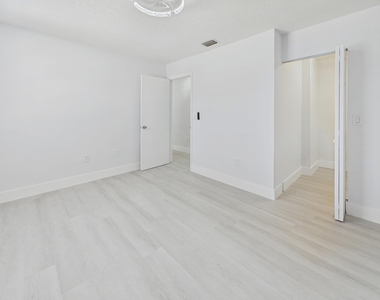 11772 Nw 1st Street - Photo Thumbnail 28