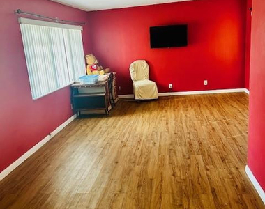 1711 Nw 46th Avenue - Photo Thumbnail 12