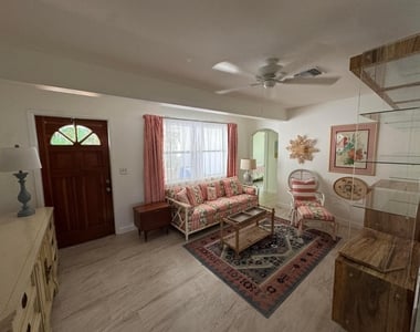 3957 Harwood Street - Photo Thumbnail 3