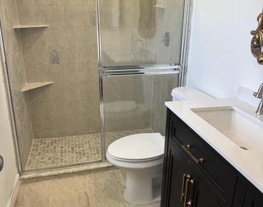 3957 Harwood Street - Photo Thumbnail 7