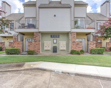 3129 Sondra Drive - Photo Thumbnail 5