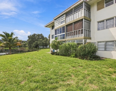 5480 Nw 11th Street - Photo Thumbnail 17