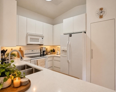 1245 Sw 46th Way - Photo Thumbnail 10
