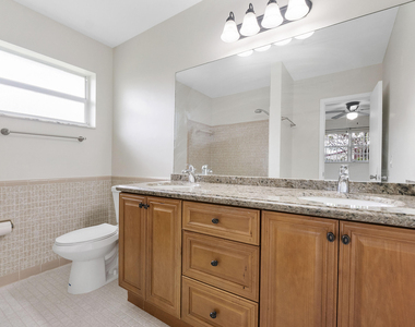 2940 Nw 87th Terrace - Photo Thumbnail 31