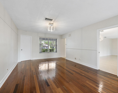 2940 Nw 87th Terrace - Photo Thumbnail 10
