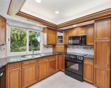 2940 Nw 87th Terrace - Photo Thumbnail 7