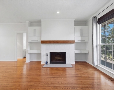 6318 Richmond Avenue - Photo Thumbnail 1